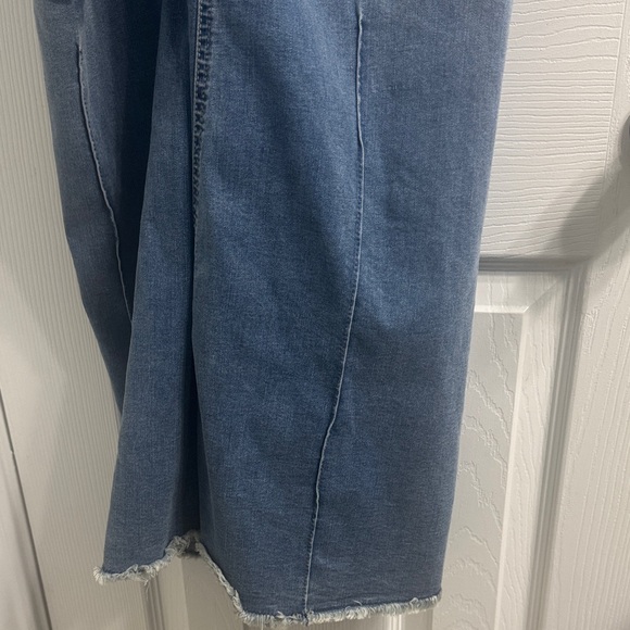 Rock & Roll Cowgirl Blue Flare Jeans - Picture 6 of 8